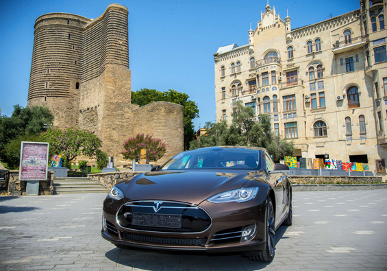 Tesla_Baku