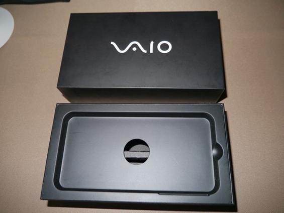 Vaio_smartphone_3