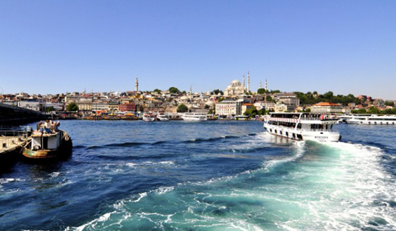 Water_taxi_Istanbul