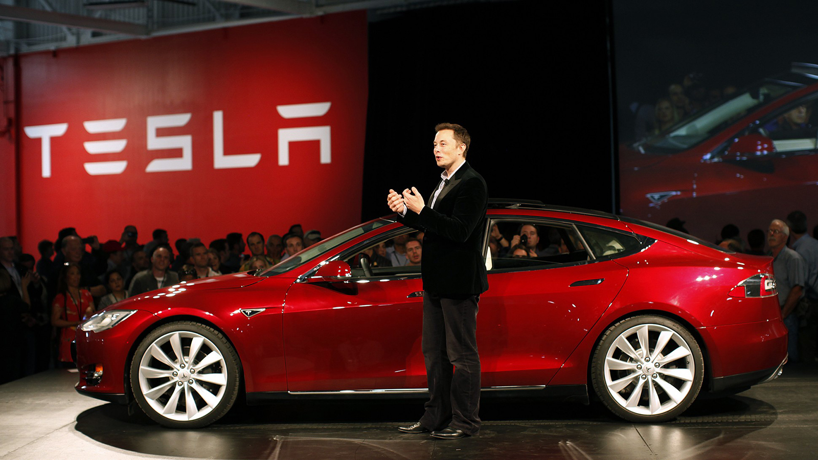 Tesla объявила стоимость своего самого доступного электрокара
